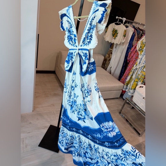 Farm Rio: Off-White Porcelain Garden Butterlfy Lenzing Midi Dress - Picture 8 of 10